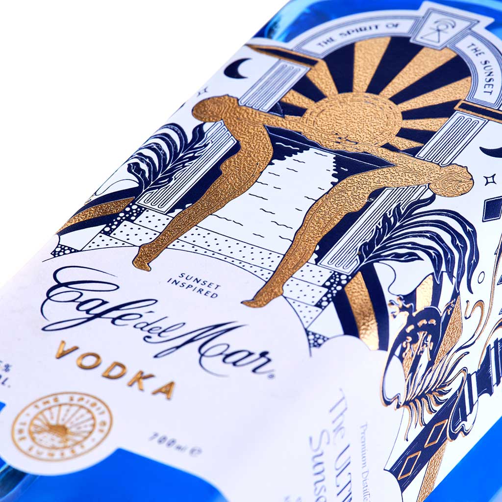 A close-up of the label of a bottle of Café del Mar Vodka